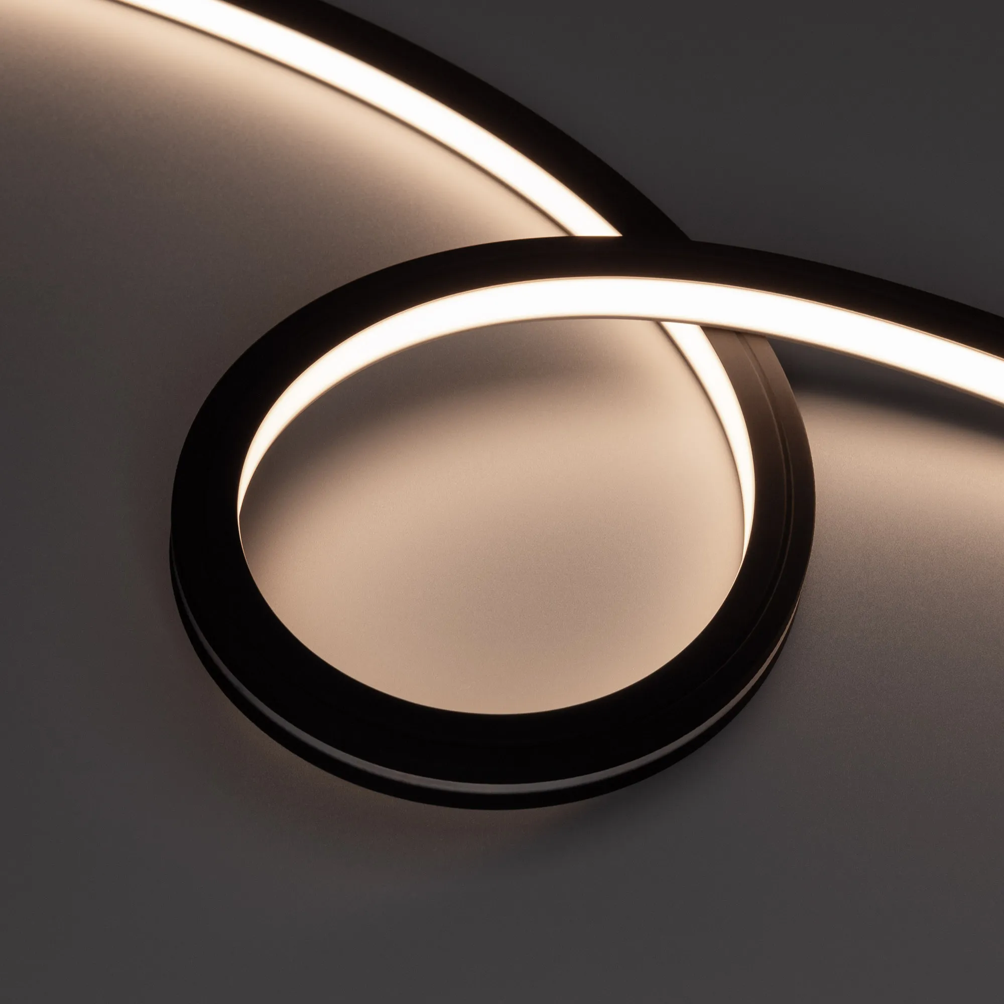 Лента герметичная NOVA-TOP-BLACK-A120-16x15mm 24V Warm3500 (10 W/m, IP67, 2835, 5m, wire x2) (Arlight, Вывод боковой, 5 лет)